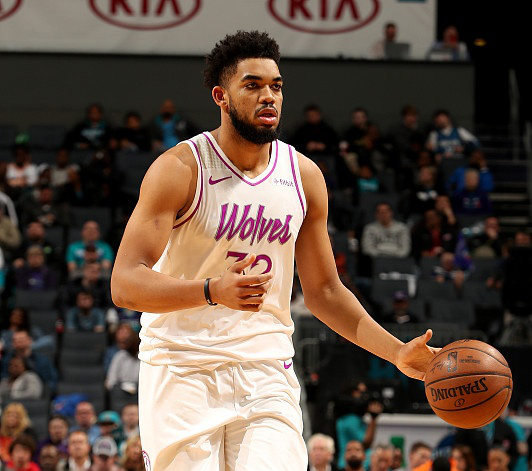 里程碑夜明尼苏达森林狼单刀错失；NBA总决赛集结日刷纪录；更衣室稳定；资深球员宣示担当的简单介绍